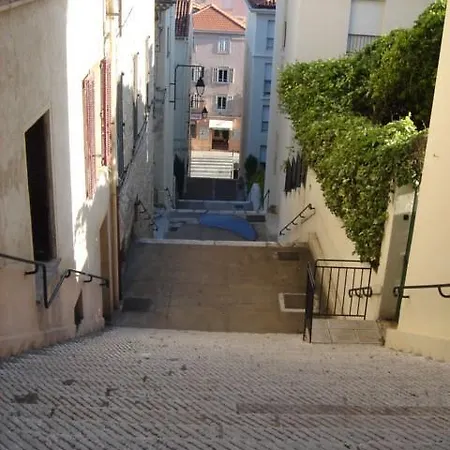 La Petite Maison *